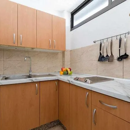 Marlenghi 818 Apartmán *